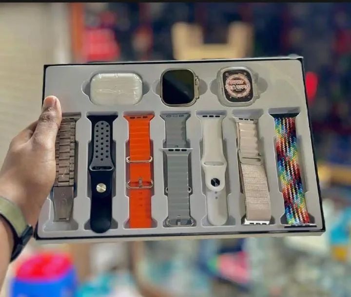 H20 Ultra 7‑in‑1 Smartwatch